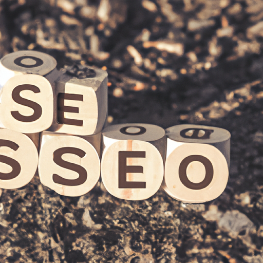 Как увеличить посещаемость сайта клиники с помощью нейросети iiMed?